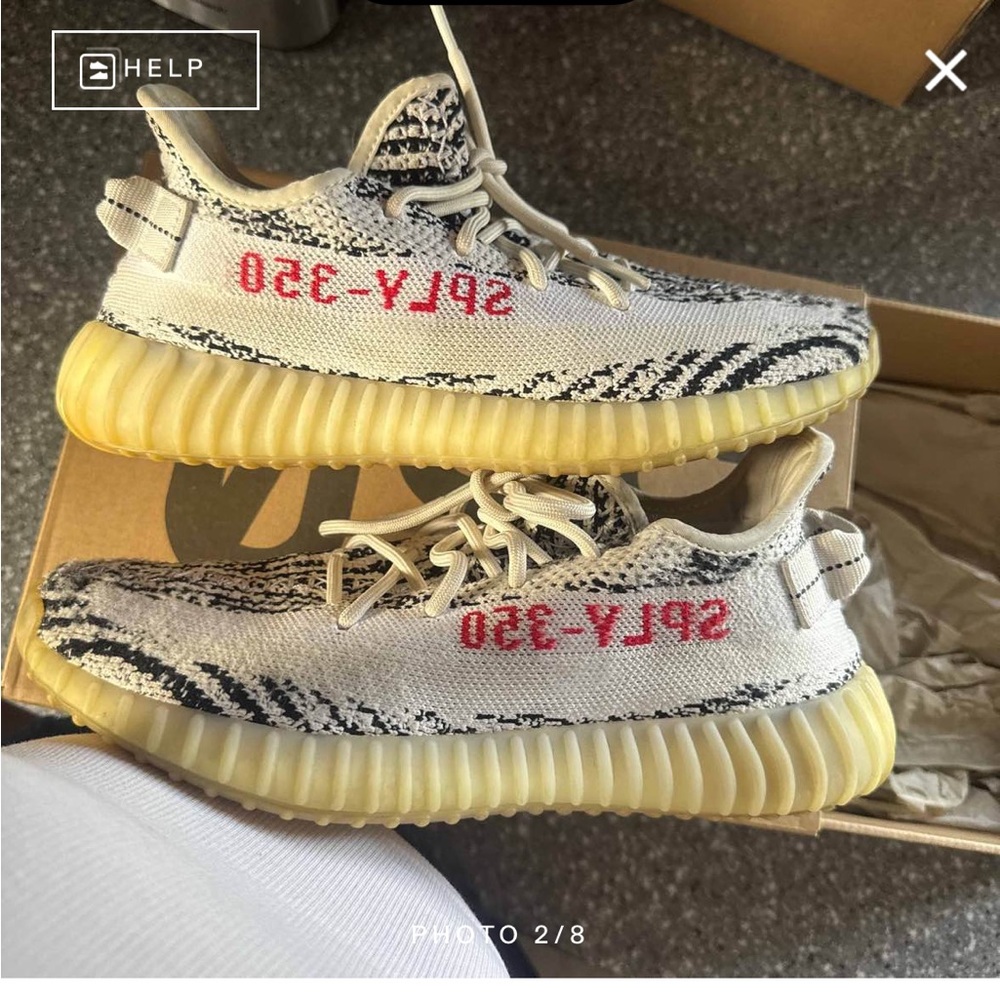 Yeezy boost 350 zebra 2017